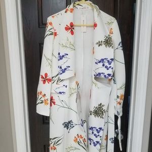 NWT orderplus SZ L white floral long coat and belt